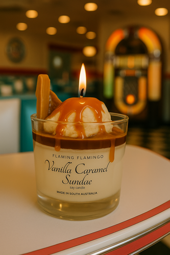 VANILLA CARAMEL SUNDAY CANDLE
