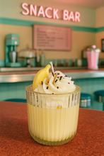 BANANA MILKSHAKE CANDLE