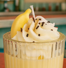 BANANA MILKSHAKE CANDLE