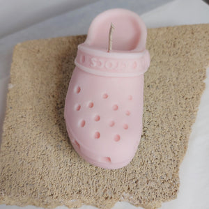 CROC CANDLE