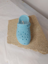CROC CANDLE
