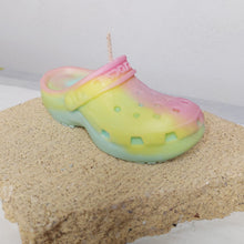 CROC CANDLE