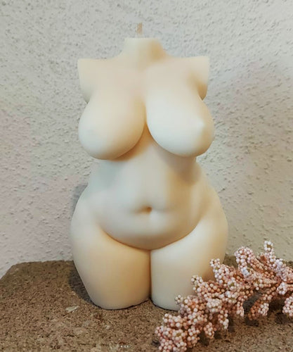 Miss Curvalicious body candle - flaming flamingo 